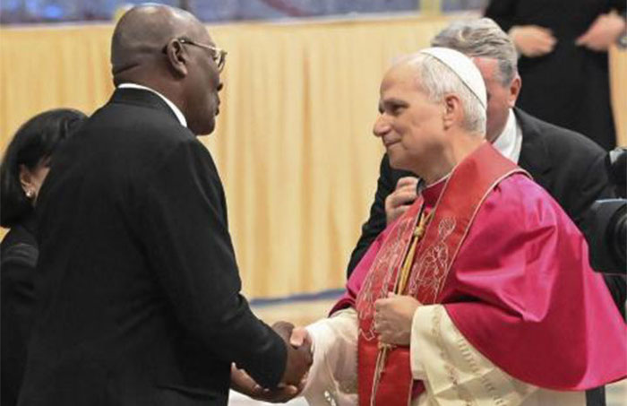 Concluyó visita a Italia delegación cubana a entronización papal