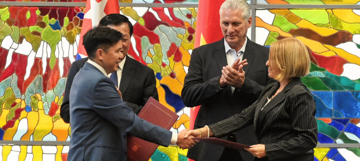 Cuba y Vietnam crean empresa mixta en sector biofarmacéutico