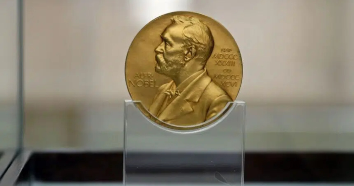 Nobel de la Paz debió quedar desier