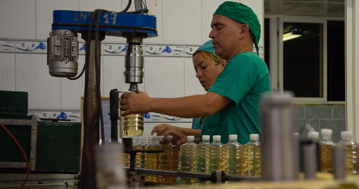 Bebidas sigue en la proa emulativa