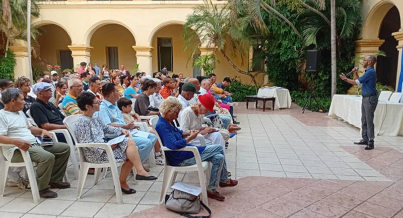 Reconocen a periodistas camagüeyanos por su aporte al patrimonio cultural 