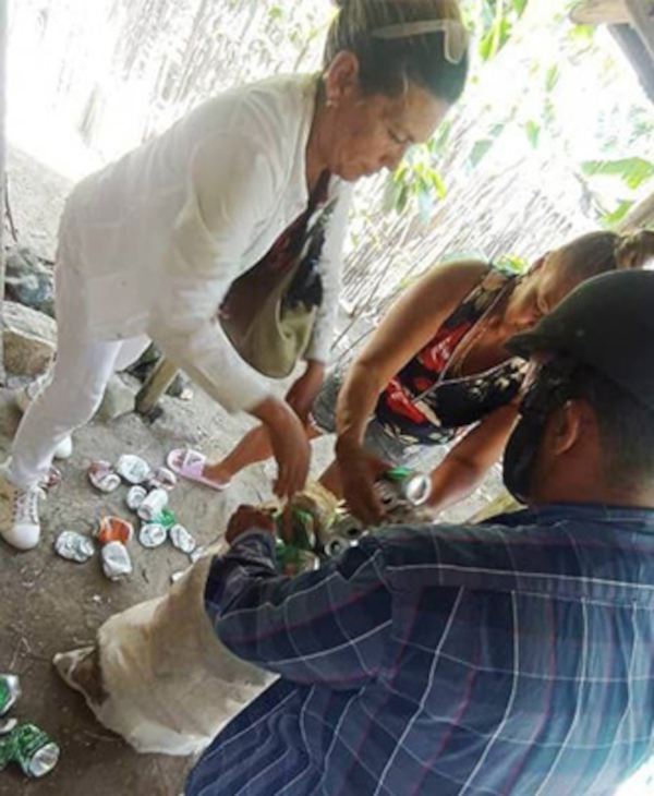 Movimiento popular impulsa en Vertientes recogida de materias primas 