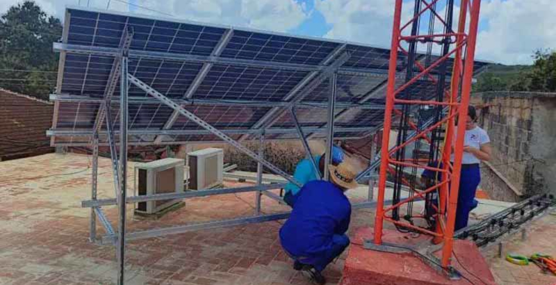 Etecsa avanza en cambio de matriz energética en Camagüey 